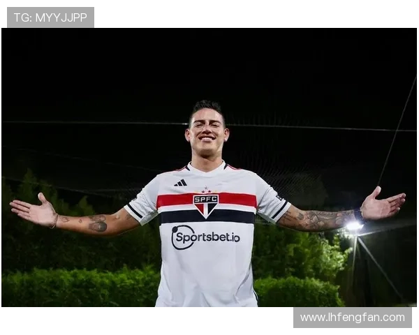 J罗自由身离开莱昂34岁球员加盟以来表现回顾